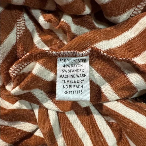 Paraphrase Striped Brown & White Striped Blouse w/ Gold Button Detail Size Large - Picture 5 of 5